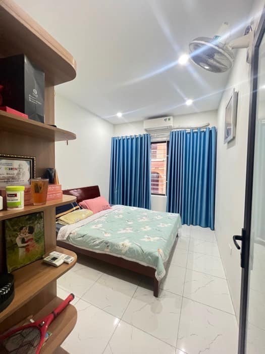 439437211 351296347951328 2033877806273603444 N