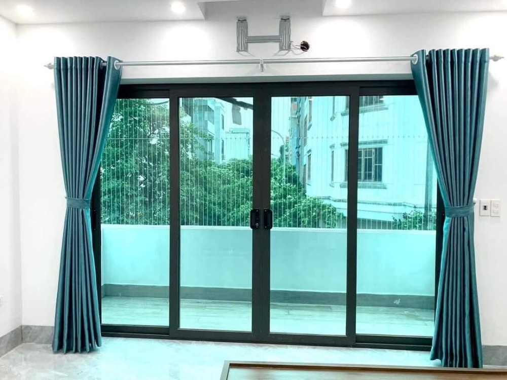 439941202 351296651284631 778139713299378893 N