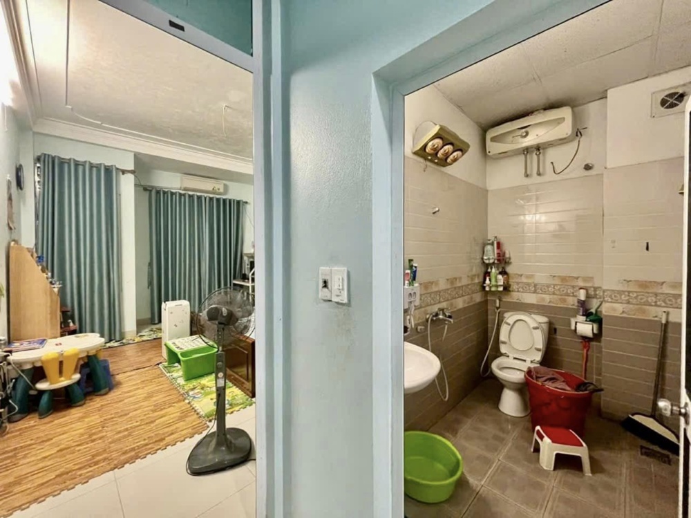 459995531 122183335484217668 6472330319235637413 N