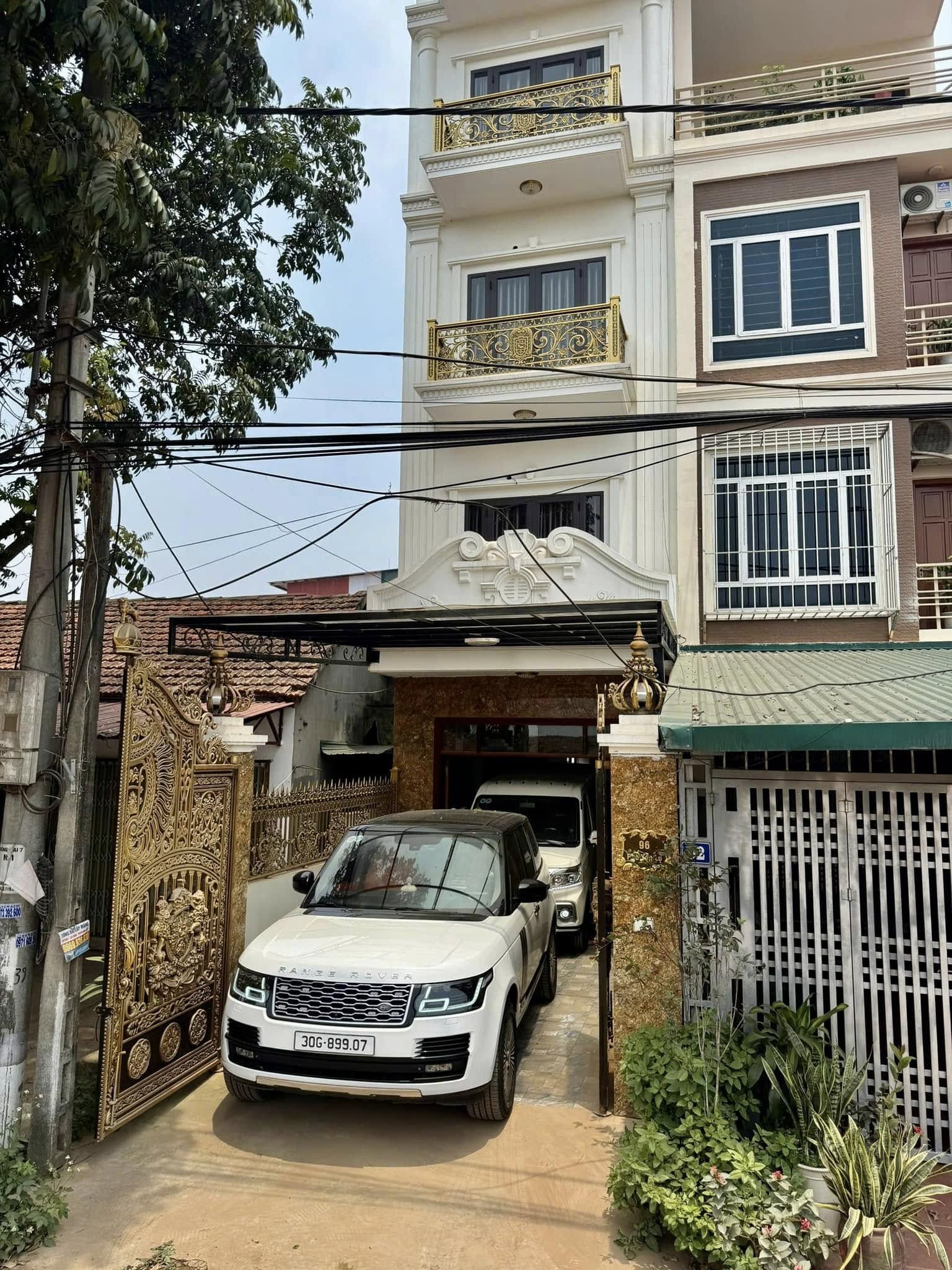 584517278 122279480570217668 1662141050736666347 n